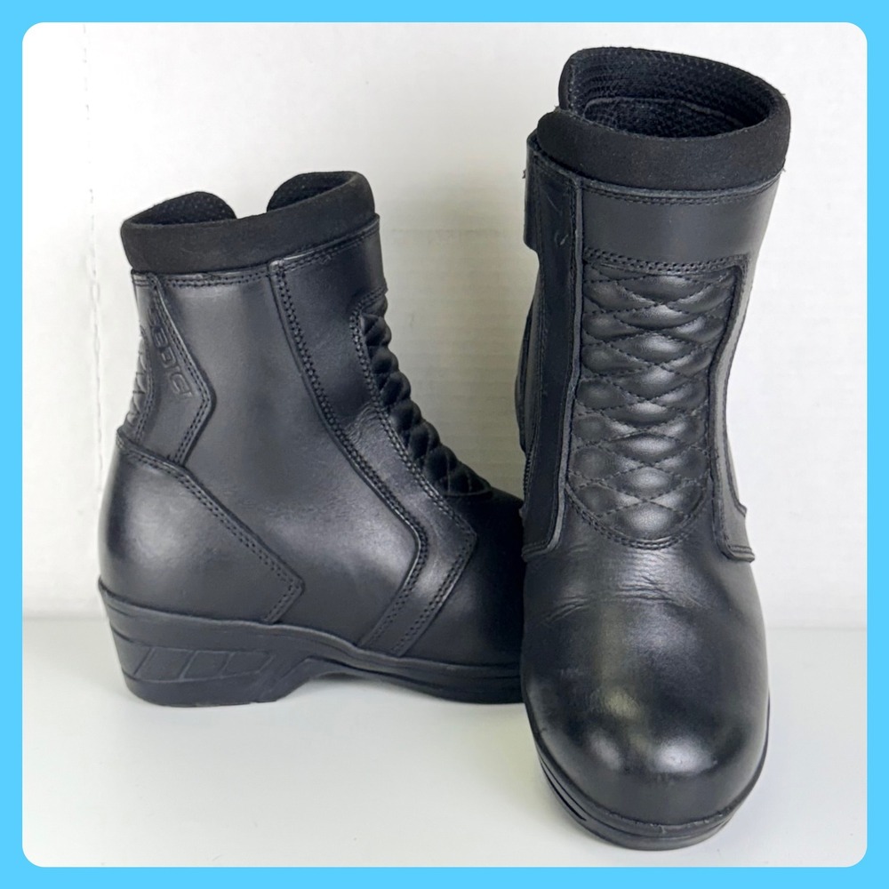 Sedici Tourisma WP Motorcycle Boots Women 6 / 37 Black Leather Quilted Side Zip